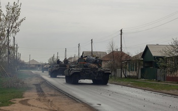 Cuộc chiến lớn ở Donbass bắt đầu