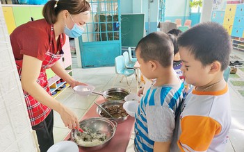 Lăng kính bạn đọc: Để bữa ăn bán trú thêm ngon