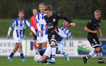 Văn Hậu đá chính: Cùng Jong Heerenveen chinh phục ngôi đầu Hà Lan Reserves League