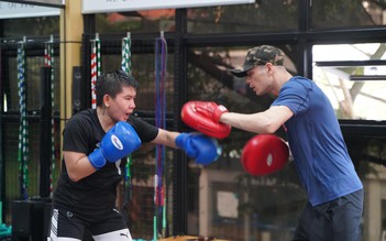 Nhà vô địch boxing thế giới Thu Nhi dính tranh chấp giữa TP.HCM với Cần Thơ