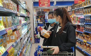 Phối hợp giảm giá hàng hóa để có lợi cho người tiêu dùng