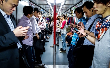 Thị trường smartphone tương lai: nóng bỏng cuộc chiến trải nghiệm người dùng