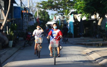 Những đứa trẻ xã đảo Thạnh An trước ngày đến trường trong thời điểm 'bình thường mới'