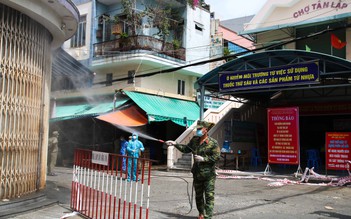 Đà Nẵng: Phun khử khuẩn khu vực các chợ có 3 tiểu thương nhiễm Covid-19