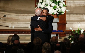Tổng thống Obama từng hứa giúp đỡ tiền bạc phó Tổng thống Biden
