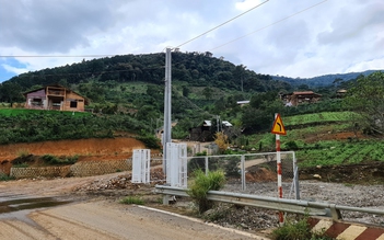 Vụ 'làng biệt thự' xây trái phép dưới chân núi Voi: Thanh lý hợp đồng cấp điện