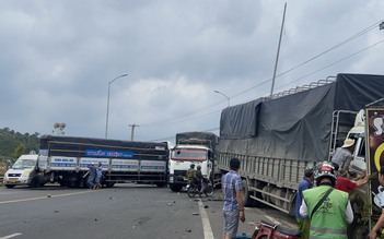 Lâm Đồng: Tai nạn liên hoàn tại Trạm thu phí Liên Đầm, giao thông quốc lộ 20 ách tắc