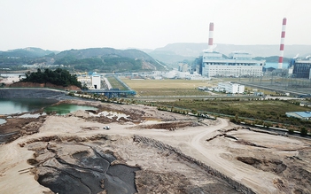 Bãi thải chỉ còn tải 11 ngày, nhà máy nhiệt điện có nguy cơ dừng sản xuất