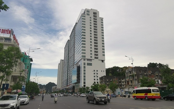 Khách sạn xây vượt 5 tầng ngay giữa trung tâm TP.Hạ Long