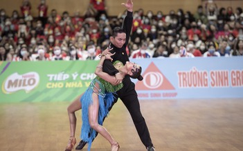 Ông xã Khánh Thi ‘sốc’ với chính mình, khiêu vũ thể thao Việt Nam thắng áp đảo