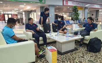 Đội U.23 Việt Nam bị ‘delay’ khi sang Uzbekistan, thầy trò ông Gong Oh-kyun mỏi mệt