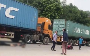 Va chạm với container, 2 anh em ruột thương vong trong ngày giỗ mẹ