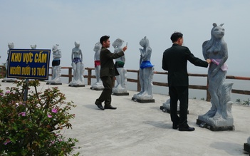 Dừng tham quan 12 tượng con giáp khỏa thân ở Đồ Sơn, chờ trưng cầu nghệ thuật