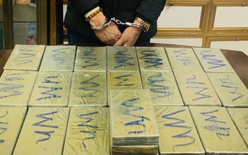 Công an Hải Phòng bắt quả tang vụ mua bán 44 bánh heroin