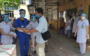 Chăm bố ở Bệnh viện đa khoa Thái Bình, người đàn ông H.Kiến Xương nhiễm Covid-19