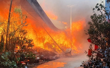 Hải Dương: Cháy lớn ở Công ty TNHH Hồng Ngọc
