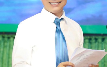 Ca sĩ Lâm Trí Tú đồng hành cùng chương trình Nâng bước đến trường