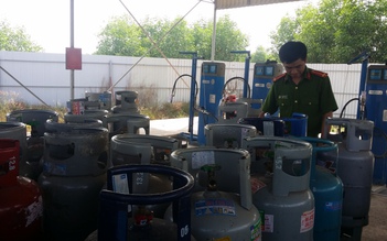 Công an mai phục nhiều ngày, đột kích bắt cơ sở sang chiết gas trái phép