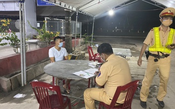 Kiến nghị thu hồi giấy luồng xanh xe tải chở 15 người trong thùng đông lạnh