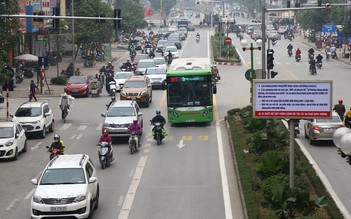 Xe buýt Hà Nội tiếp tục ‘mất khách’
