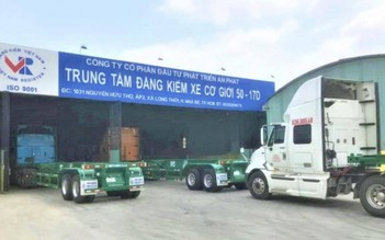 Không biết chữ, học hết lớp 3 sao vẫn được làm giám đốc trung tâm đăng kiểm?