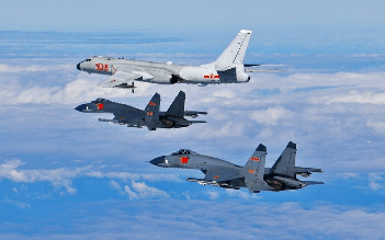 Vì sao Trung Quốc tăng cường điều động chiến đấu cơ bay quanh Đài Loan?
