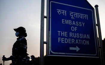 Tàu Nga chở hàng quân sự bị bắt giữ ở Ấn Độ