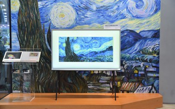 QLED Q68R TV sở hữu 'phòng trưng bày kiệt tác hội họa thế giới' thu nhỏ