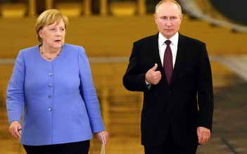 Ông Putin nói gì về phát ngôn gây xôn xao của bà Merkel?
