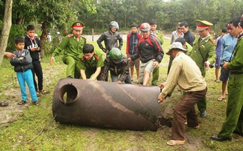 Bình hơi phát nổ, 2 người chết, 1 người bị thương nặng