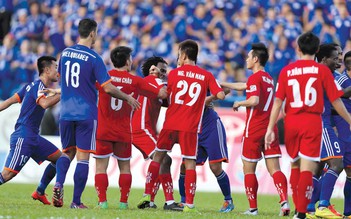 Vòng 21 V-League 2015: Bạo lực trên sân Cẩm Phả