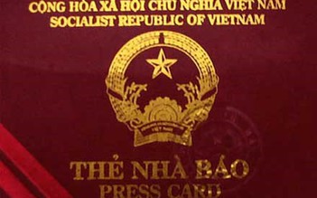 Thu hồi 1 thẻ nhà báo, phạt 2 báo