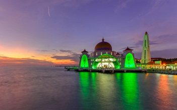 Đi 'săn' mặt trời ở thánh đường Straits