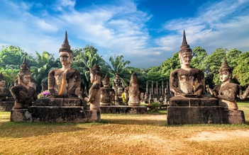 Lạc vào cõi Phật Nong Khai