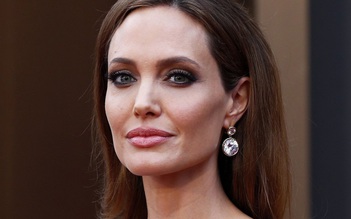 Angelina Jolie lại chuyển nhà, làm hàng xóm với Kim Kardashian, Jennifer Lopez