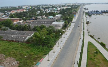 Công trình trăm tỉ vừa khánh thành đã hư hỏng