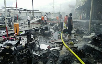 Đánh bom kép ở siêu thị Thái Lan, 40 người bị thương