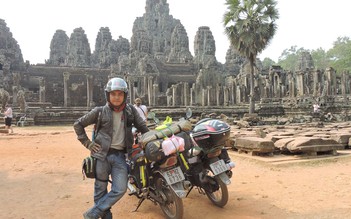 Chàng trai Việt cưỡi xe máy đi khắp thế gian