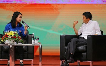 Nữ sinh đối thoại cùng Jack Ma: 'Đừng nhìn ảnh sexy mà vội đánh giá một con người'