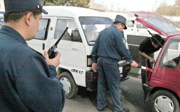 Thủ đô Uzbekistan cấm cảnh sát rình bắt xe
