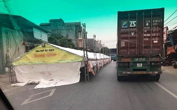 Nóng trên mạng xã hội: Tắc đường hơn 3 km vì rạp cưới?