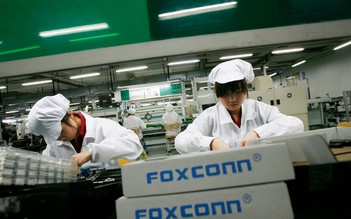 Công nhân lắp ráp iPhone ở Trung Quốc bị cách ly 2 tuần