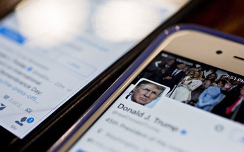 Cổ phiếu của Twitter, Facebook giảm mạnh sau lệnh cấm ông Trump