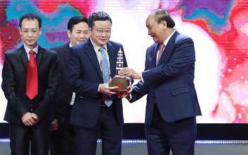 Chủ tịch nước Nguyễn Xuân Phúc: Báo chí khơi dậy khát vọng dân tộc