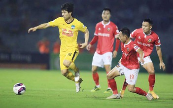 Vòng 2 V-League 2022: Chiêu khích tướng của Kiatisak