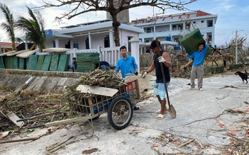 Vượt lên sóng dữ