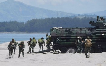 Philippines đang 'quay xe' trong quan hệ đối ngoại?