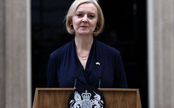 Thủ tướng Anh từ chức chỉ sau 6 tuần nhậm chức