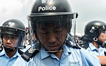 Hồng Kông dày đặc cảnh sát bảo vệ nhân vật thứ 3 Trung Quốc