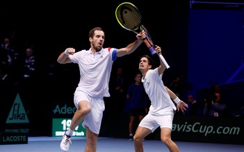 Tuyển Pháp tiến gần đến chức vô địch Davis Cup 2017